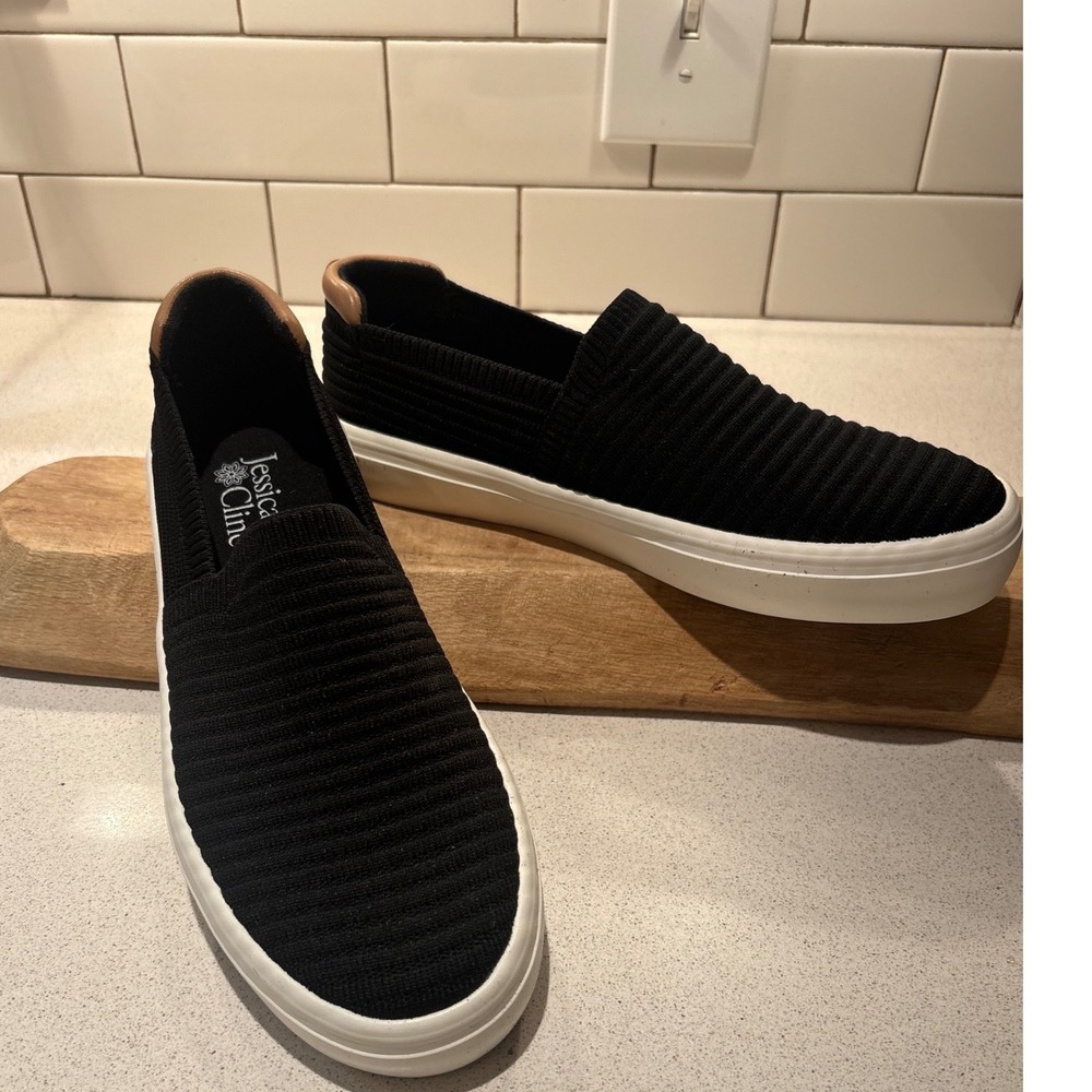 NWB Jessica Cline Women's  Black Ribbed Knit Slip On Platform Sneakers Shoes 9